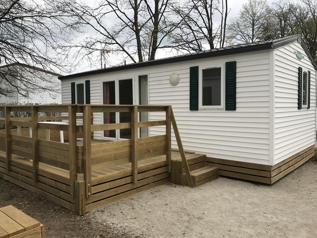Camping De Contrexéville Exterior foto