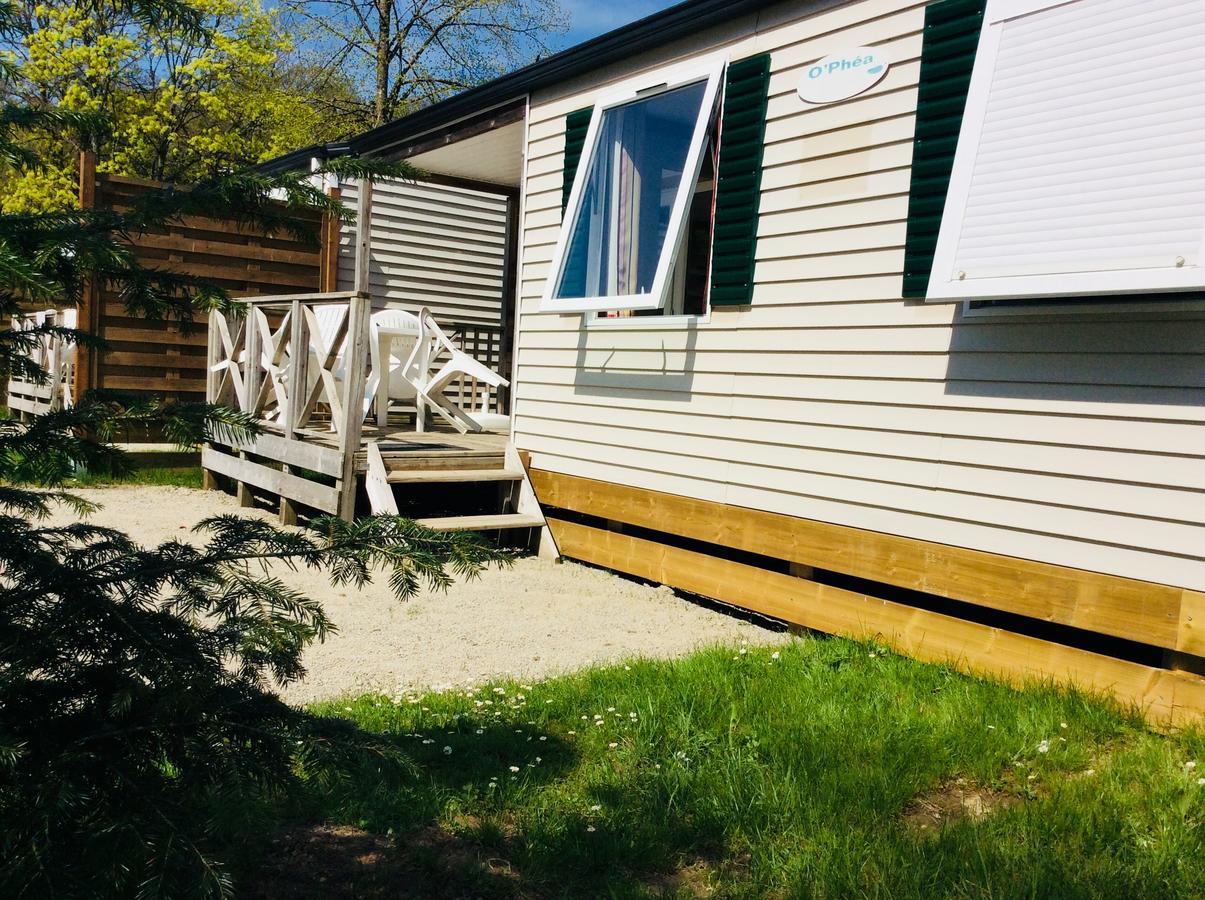Camping De Contrexéville Exterior foto